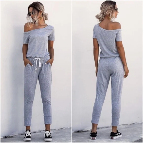 Comfy Black off shoulder waist tie pocket jumpsuit - Picture 4 of 9